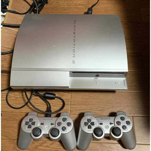 SONY(ソニー)のPS3 動作確認済み CECHL00 80GB シルバー エンタメ/ホビーのゲームソフト/ゲーム機本体(家庭用ゲーム機本体)の商品写真