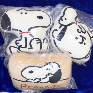 スヌーピー(SNOOPY)のユニクロ　スヌーピー　クッション　3個セット(クッション)