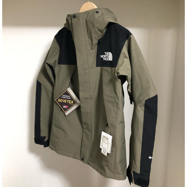 THE NORTH FACE(ザノースフェイス)のマウンテンジャケット（メンズ）  ／Mサイズ メンズのジャケット/アウター(マウンテンパーカー)の商品写真