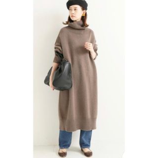 イエナ(IENA)のIENA ALDERNEY OVERSIZED タートルネックニットワンピース(ロングワンピース/マキシワンピース)