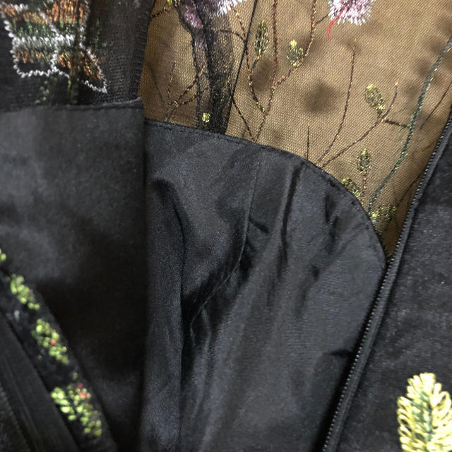 dholic(ディーホリック)の刺繍ワンピース 結婚式 二次会 ドレス レディースのワンピース(ひざ丈ワンピース)の商品写真