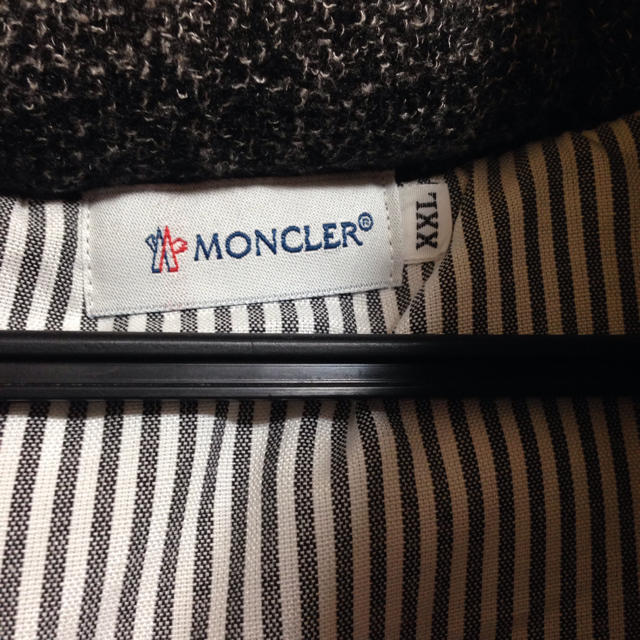 MONCLER(モンクレール)のモンクレール ダウンベスト 美品 年末までお値下げ メンズのジャケット/アウター(ダウンベスト)の商品写真