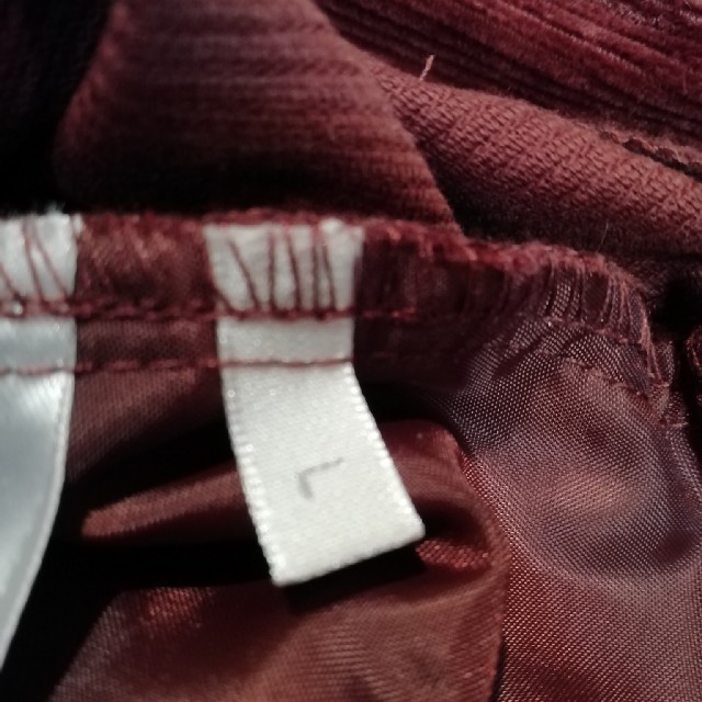 GU(ジーユー)のGU コーデュロイロングスカート レディースのスカート(ロングスカート)の商品写真