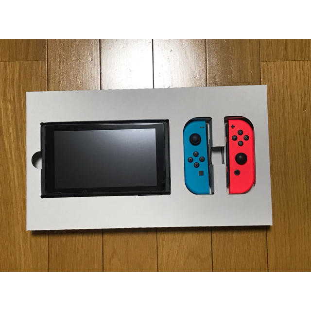Nintendo Switch／ニンテンドースイッチ(HAC-S-KABAA)