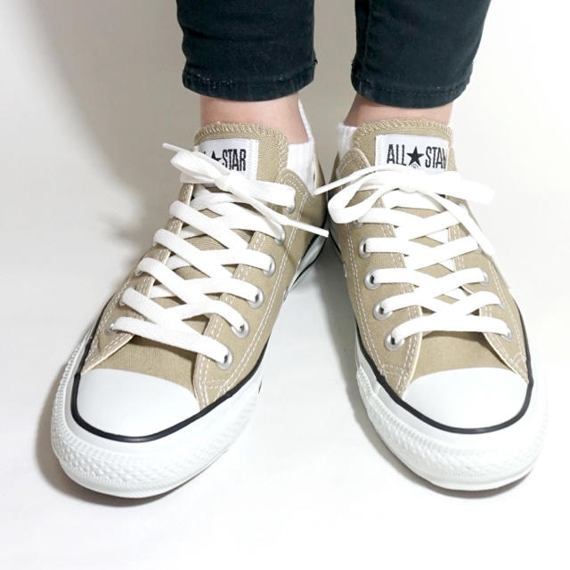 CONVERSE(コンバース)の新品 CONVERSE コンバース OX オールスター   BEIGE レディースの靴/シューズ(スニーカー)の商品写真