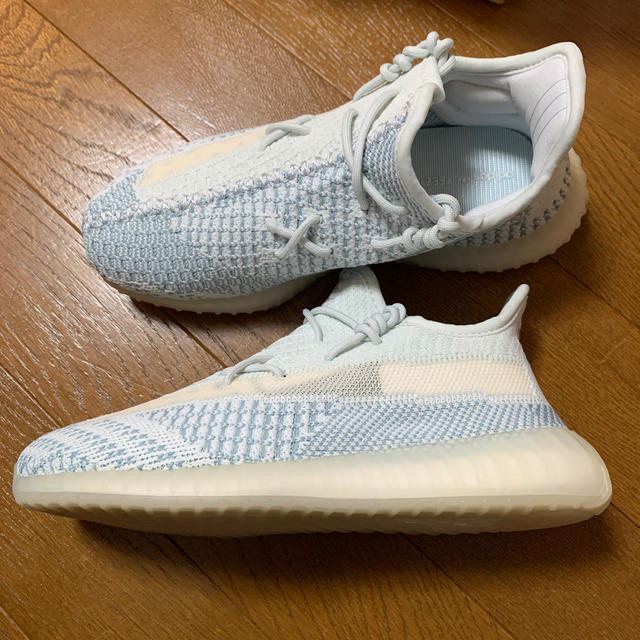 adidas(アディダス)のYEEZY BOOST 350 V2 「2019新作」 キッズ/ベビー/マタニティのキッズ靴/シューズ(15cm~)(スニーカー)の商品写真