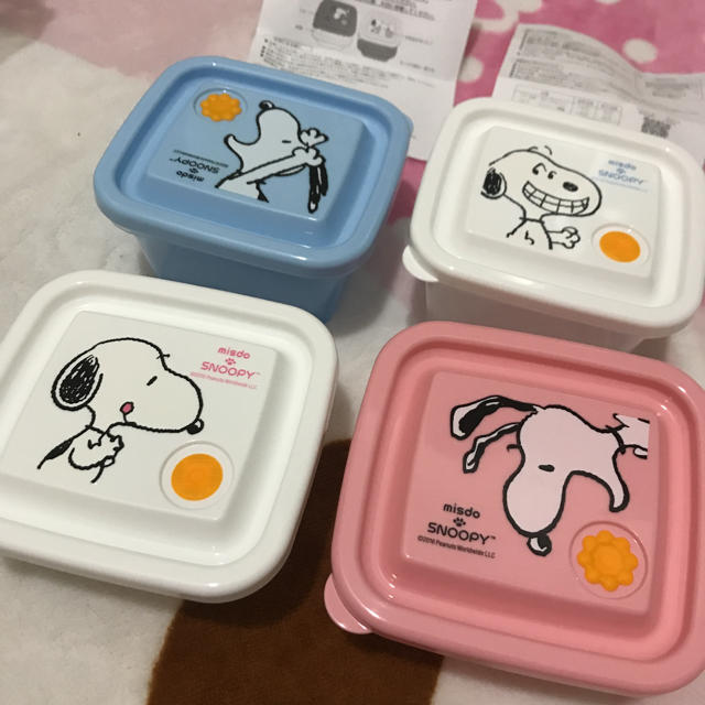 SNOOPY(スヌーピー)のスヌーピーのレンジ対応フードボックス インテリア/住まい/日用品のキッチン/食器(容器)の商品写真