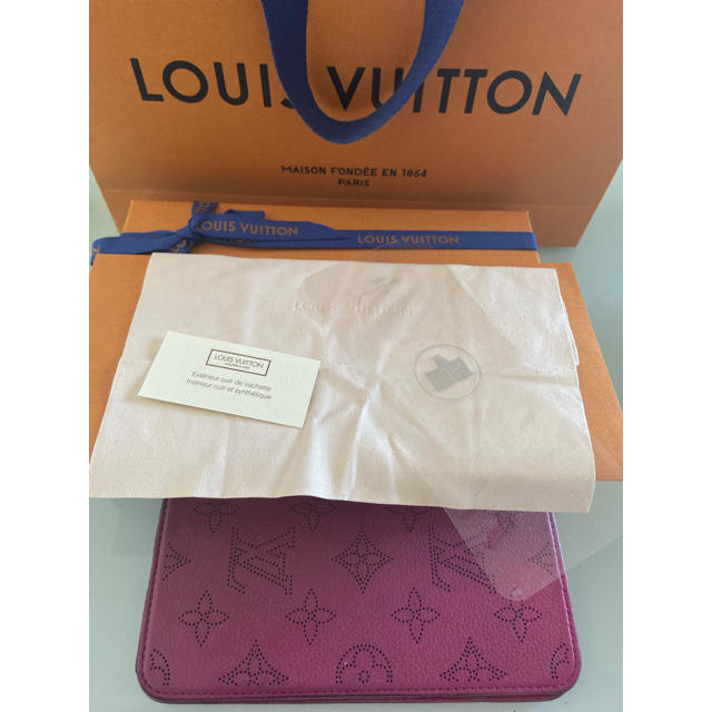 LOUIS VUITTON - ルイヴィトン　iphone7plus 用　手帳型カバー　42120円　価格交渉有の通販