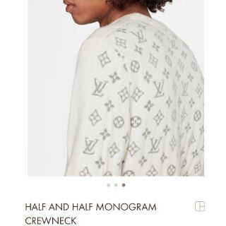 ルイヴィトン(LOUIS VUITTON)のHALF AND  HALF MONOGRAM CREWNECK(ニット/セーター)