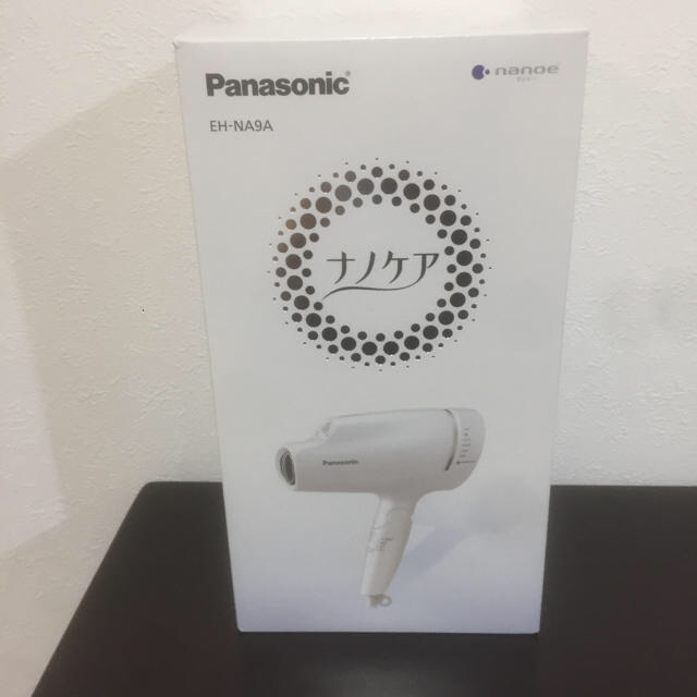 Panasonic(パナソニック)の新品☆ パナソニック ヘアドライヤー ナノケア 白 EH-NA9A-W スマホ/家電/カメラの美容/健康(ドライヤー)の商品写真