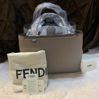 フェンディ(FENDI)のA♡様専用　新品！フェンディ プチ トゥージュール ショルダー付　ハンドバッグ (ショルダーバッグ)