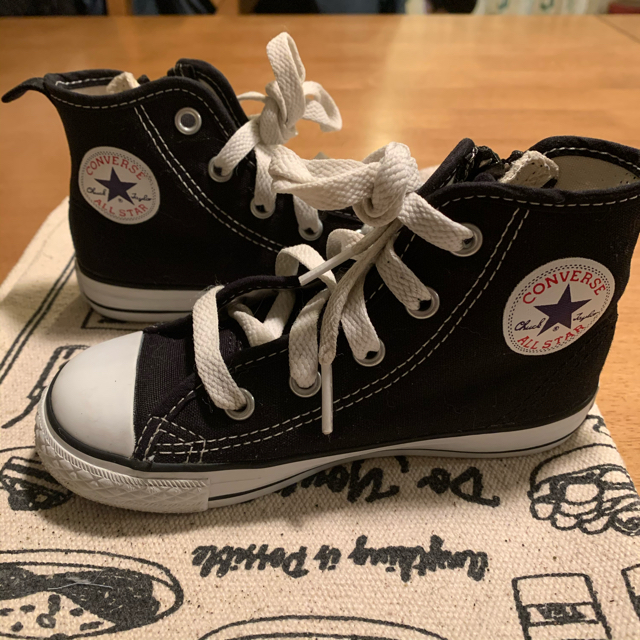 CONVERSE(コンバース)の♡専用です♡コンバースオールスター　ブラック　17㎝ キッズ/ベビー/マタニティのキッズ靴/シューズ(15cm~)(スニーカー)の商品写真