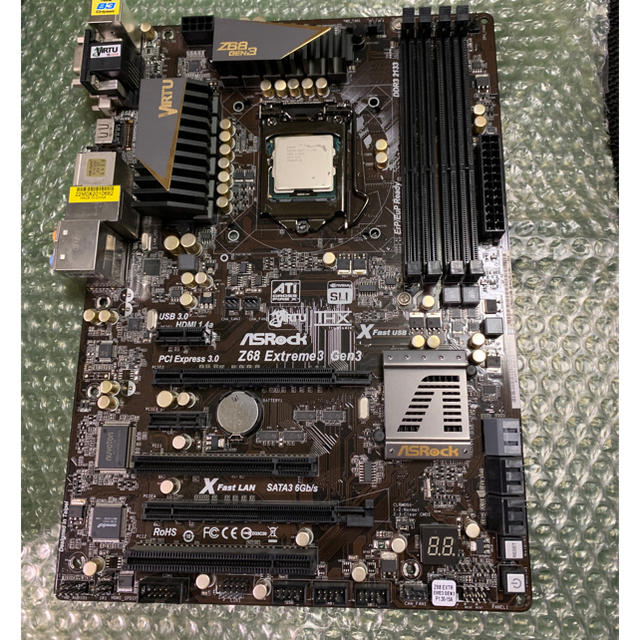 ASROCK Z68 マザーボードPC/タブレット