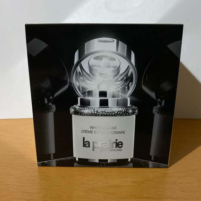 La prairie ラ プレリーイルミネーティング クレーム