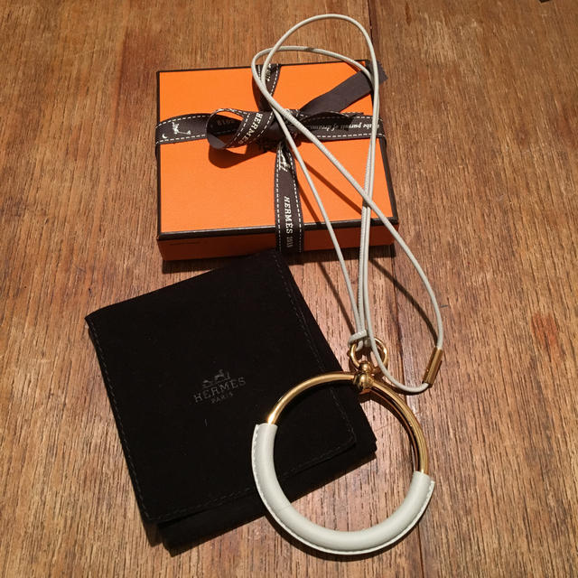 アクセサリーエルメス HERMES GRAND LOOP