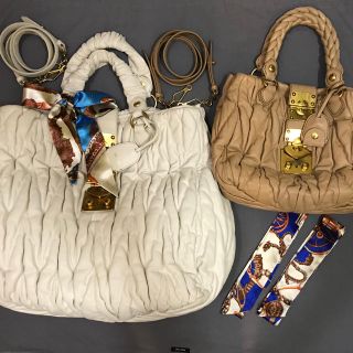 ミュウミュウ コスメポーチの通販 29点 | miumiuを買うならラクマ
