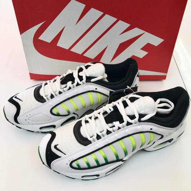 NIKE(ナイキ)のナイキ　エアマック　テイルウィンド　サイズ各種　25.5cm 28.5cm 新品 メンズの靴/シューズ(スニーカー)の商品写真