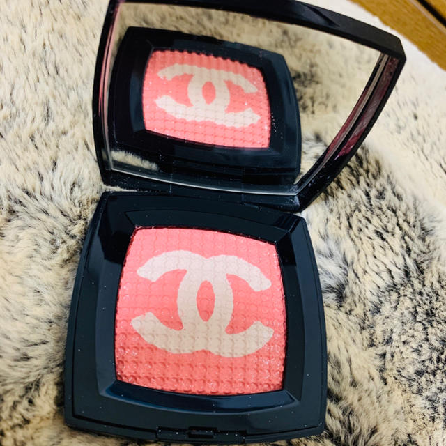 CHANEL(シャネル)の限定品❗️シャネル　チーク　プードゥルティセ コスメ/美容のベースメイク/化粧品(チーク)の商品写真