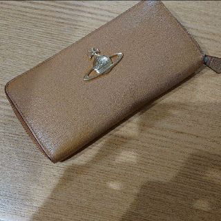 ヴィヴィアンウエストウッド(Vivienne Westwood)のヴィヴィアン長財布(財布)