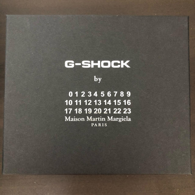 Maison Martin Margiela(マルタンマルジェラ)のMaison Martin MargielaG-SHOCK 30周年 コラボ メンズの時計(腕時計(デジタル))の商品写真