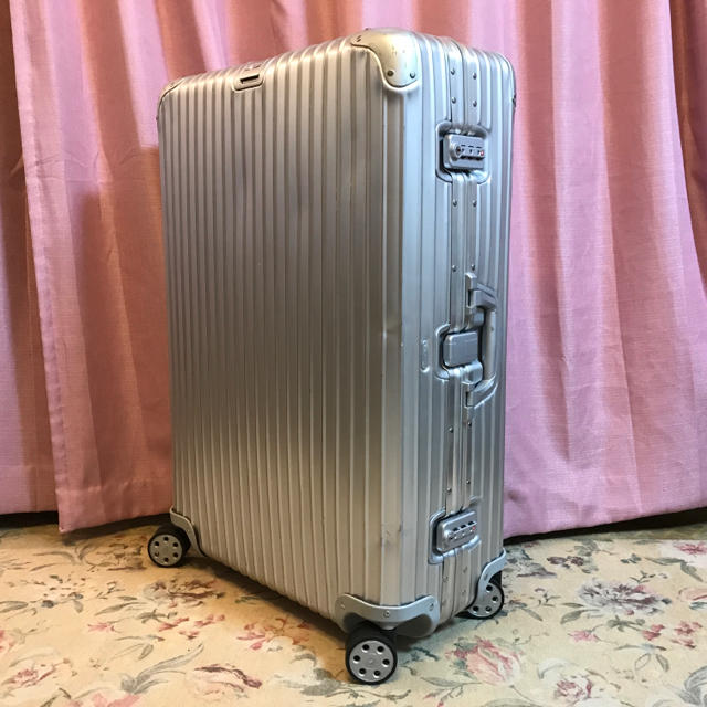 RIMOWA リモワ ロゴシール 中古品