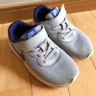 ナイキ(NIKE)のナイキ★キッズ　スニーカー　グレー　17.5(スニーカー)