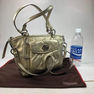 コーチ(COACH)の【美品】コーチ 2wayバッグ ゴールド 保存袋付(ショルダーバッグ)