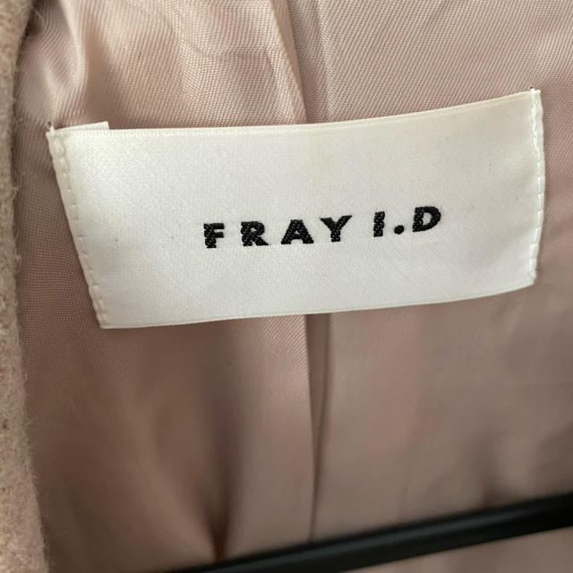 FRAY I.D(フレイアイディー)のフレイアイディー　ベージュ　コート　FRAY I.D  レディースのジャケット/アウター(チェスターコート)の商品写真