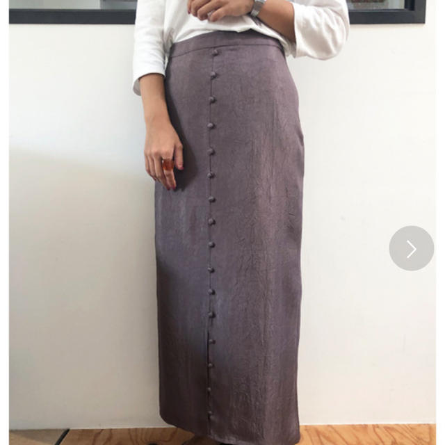 TODAYFUL(トゥデイフル)のpoopii 様 フロントボタンサテンスカート  レディースのスカート(ロングスカート)の商品写真