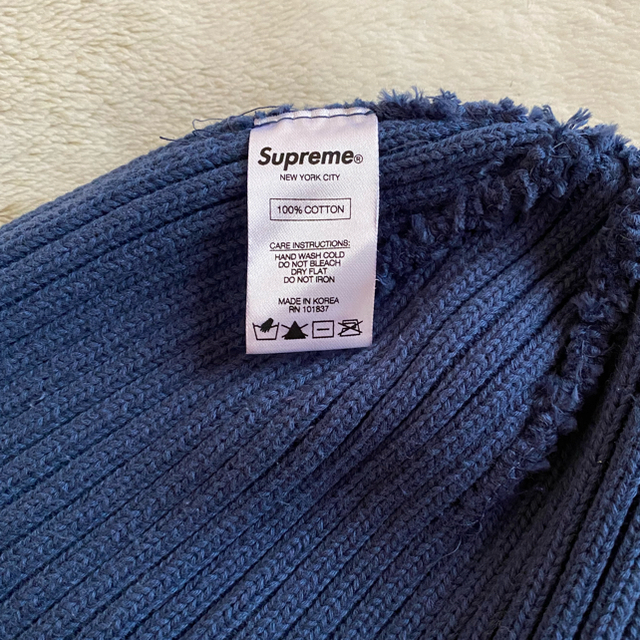 Supreme(シュプリーム)のSupreme “Overdyed Ribbed Beanie” シュプリーム メンズの帽子(ニット帽/ビーニー)の商品写真