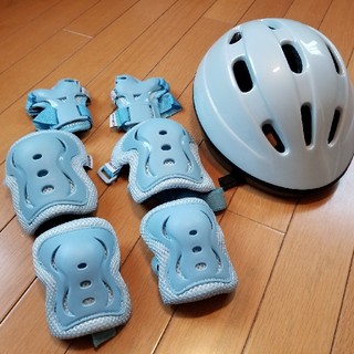 子供用　自転車　ヘルメット　プロテクターセット(自転車)