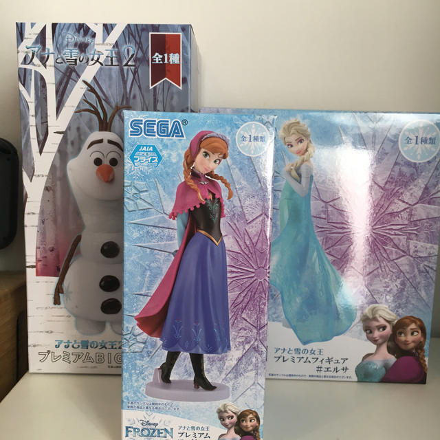 アナと雪の女王(アナトユキノジョオウ)の新品・未開封 アナと雪の女王 フィギュア セット エンタメ/ホビーのフィギュア(アニメ/ゲーム)の商品写真