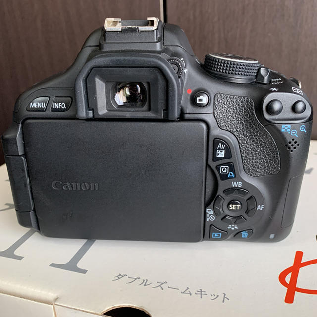 Canon(キヤノン)のcanon eos kiss x5 スマホ/家電/カメラのカメラ(デジタル一眼)の商品写真