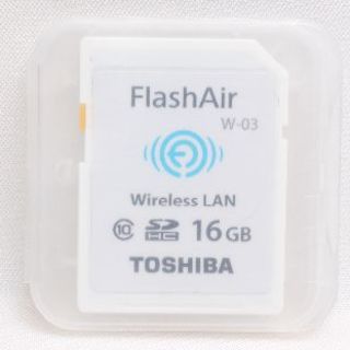 トウシバ(東芝)の❤️大容量でお買い得❤️TOSHIBA FlashAir SDカード 16GB❤(デジタル一眼)