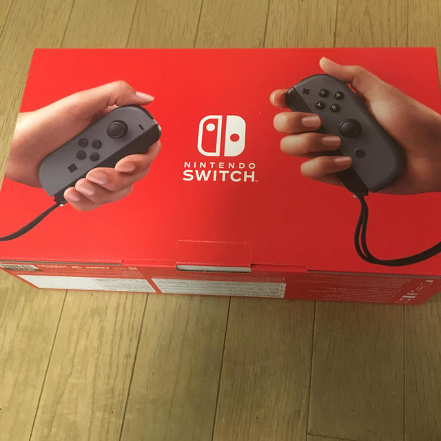 Nintendo Switch(ニンテンドースイッチ)のNintendo Switch Joy-Con(L)/(R) グレー エンタメ/ホビーのゲームソフト/ゲーム機本体(家庭用ゲーム機本体)の商品写真