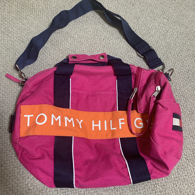 TOMMY HILFIGER(トミーヒルフィガー)のトミーヒルフィガー　ショルダーバッグ レディースのバッグ(ショルダーバッグ)の商品写真