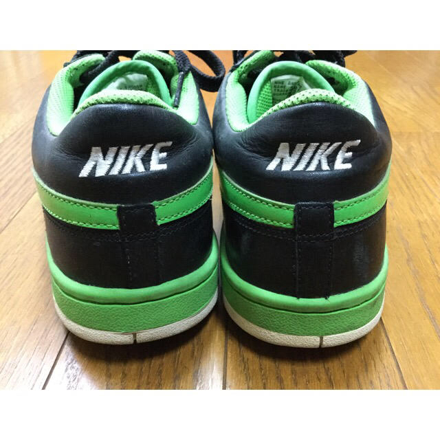 NIKE(ナイキ)のNIKE COURT FORCE LOW コートフォースロー 28.5 メンズの靴/シューズ(スニーカー)の商品写真