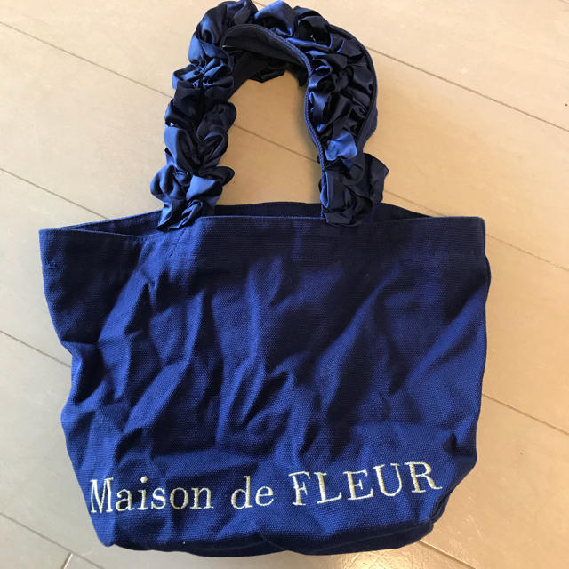 Maison de FLEUR(メゾンドフルール)のMaison de FLEUR  レディースのバッグ(トートバッグ)の商品写真