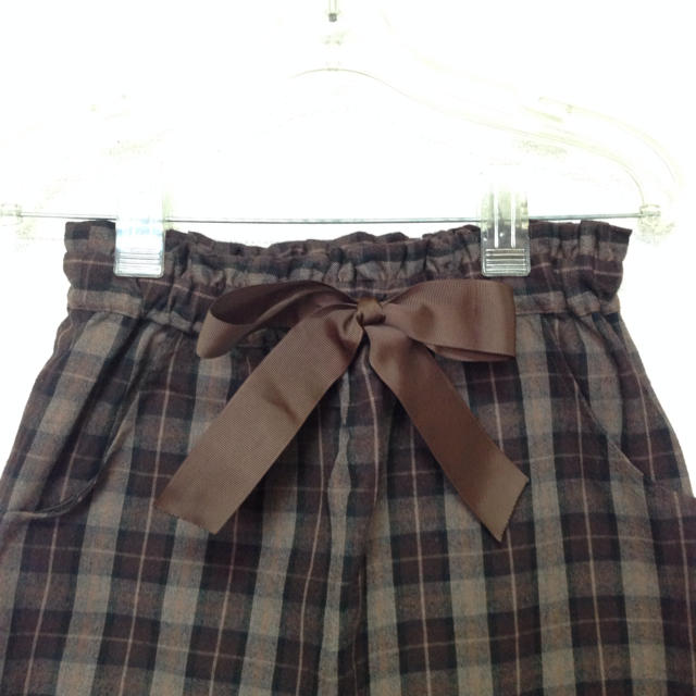 F i.n.t(フィント)のチェックタイトスカート レディースのスカート(ひざ丈スカート)の商品写真
