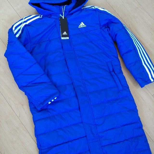 adidas(アディダス)のアディダス　ベンチコート　150  新品　ボア キッズ/ベビー/マタニティのキッズ服男の子用(90cm~)(ジャケット/上着)の商品写真