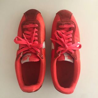 ナイキ(NIKE)のNIKE スニーカー 赤(スニーカー)