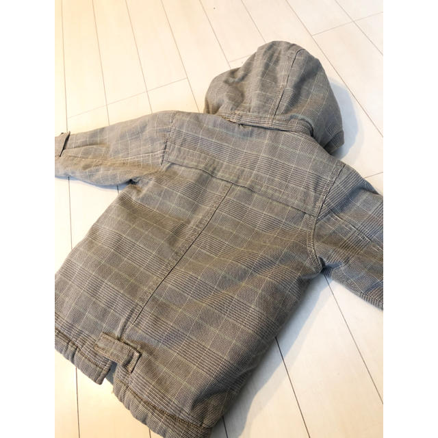 babyGAP(ベビーギャップ)の【美品】baby gap ボアコート　100〜110cm 定価約10,000円 キッズ/ベビー/マタニティのキッズ服男の子用(90cm~)(コート)の商品写真