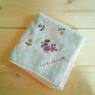 ローラアシュレイ(LAURA ASHLEY)のLAURA ASHLEY(ハンカチ)