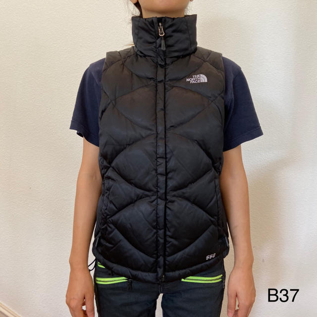 THE NORTH FACE(ザノースフェイス)のノースフェイス　ダウンベスト　レディース　north face レディースのジャケット/アウター(ダウンベスト)の商品写真