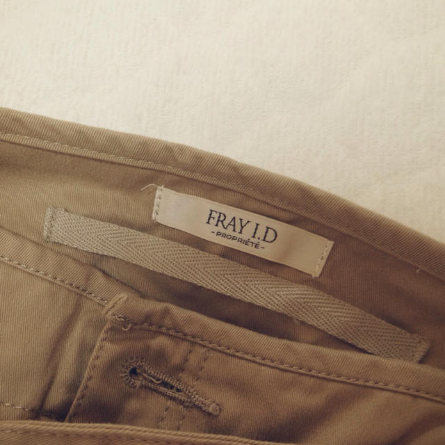 FRAY I.D(フレイアイディー)のFRAY IDパンツ レディースのパンツ(ワークパンツ/カーゴパンツ)の商品写真