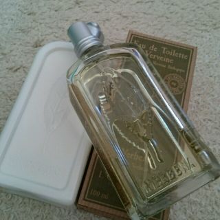 ロクシタン(L'OCCITANE)のロクシタン♥verveine(ボディクリーム)