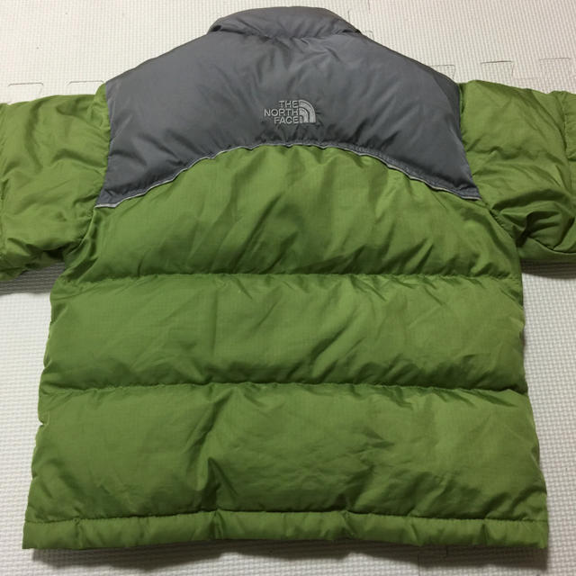 THE NORTH FACE(ザノースフェイス)の暖かい♡ノースフェイス ダウンジャケット 600FIL グリーン キッズ/ベビー/マタニティのキッズ服男の子用(90cm~)(ジャケット/上着)の商品写真