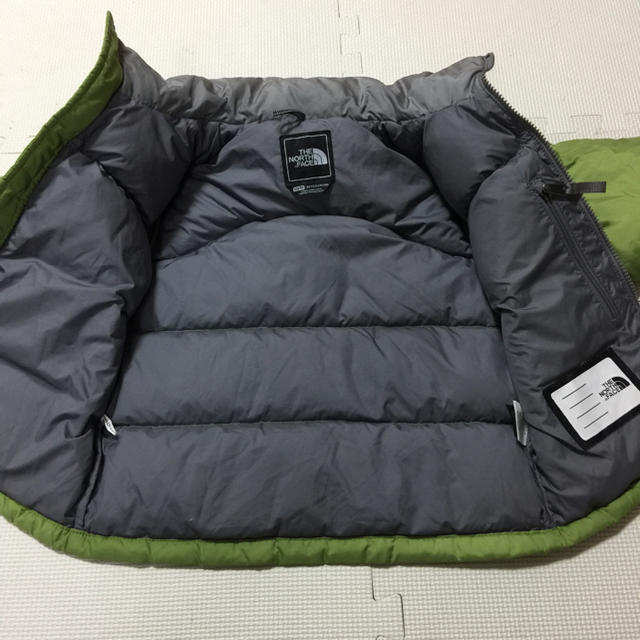 THE NORTH FACE(ザノースフェイス)の暖かい♡ノースフェイス ダウンジャケット 600FIL グリーン キッズ/ベビー/マタニティのキッズ服男の子用(90cm~)(ジャケット/上着)の商品写真