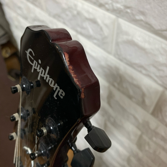 Epiphone(エピフォン)のEpiphoneのレスポールスペシャルⅡ ハードケース付き おまけあり 楽器のギター(エレキギター)の商品写真