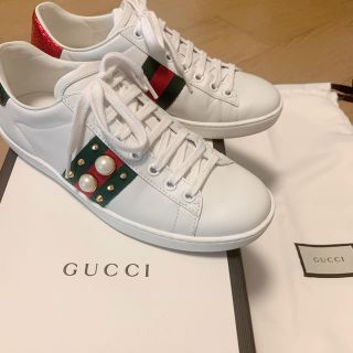 グッチ(Gucci)の美品 Gucci スニーカー シューズ 日本限定 レディース エンブロイダリー (スニーカー)